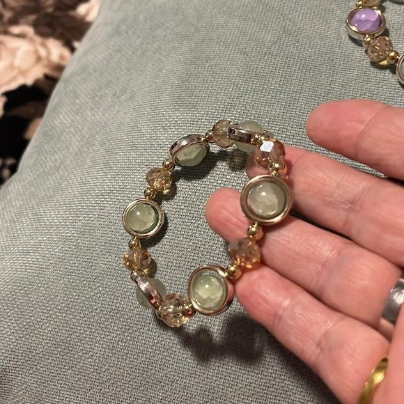 Beautiful bracelets three for one price regular $25 - Picture 3 of 7